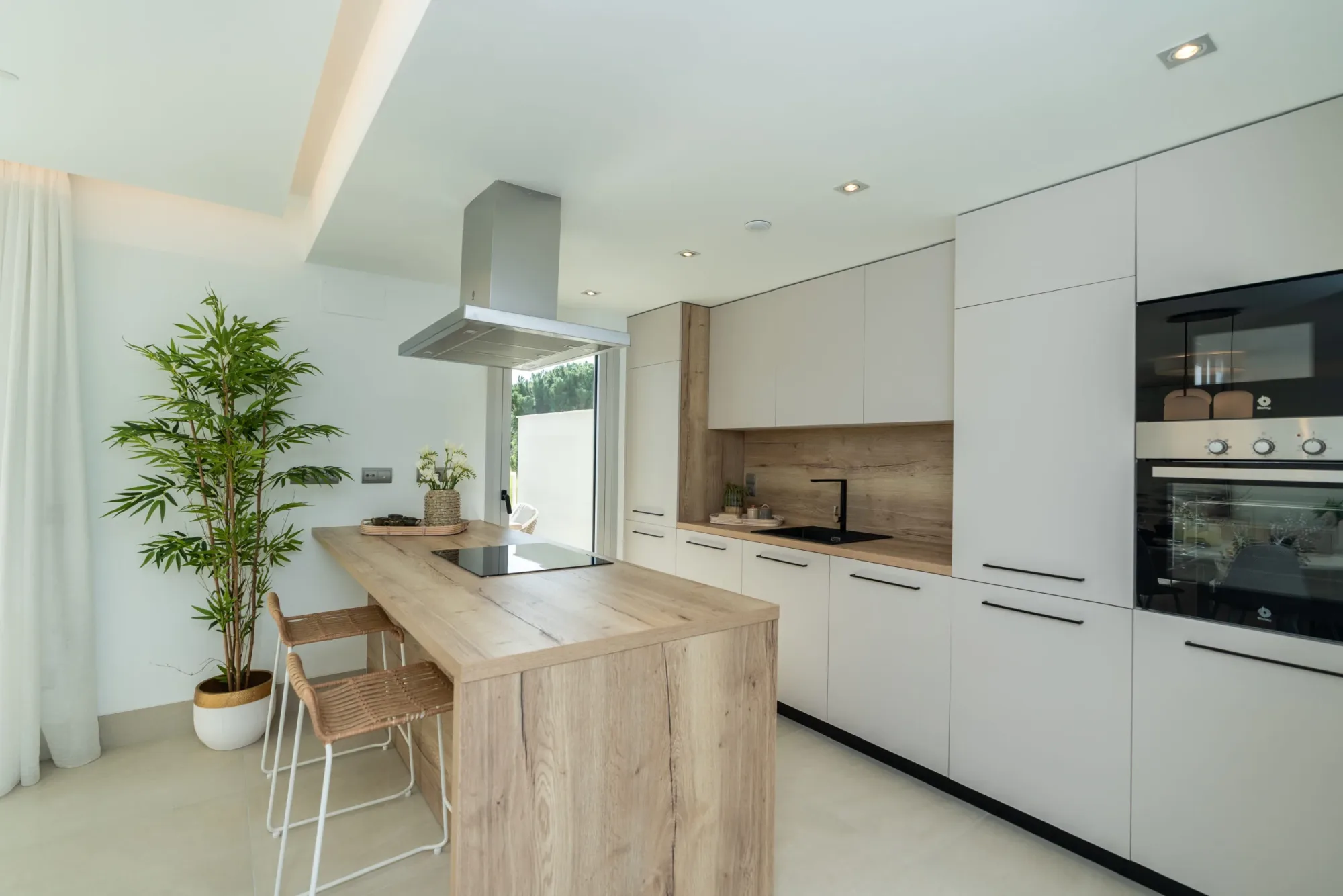 Solana Village — interior 8