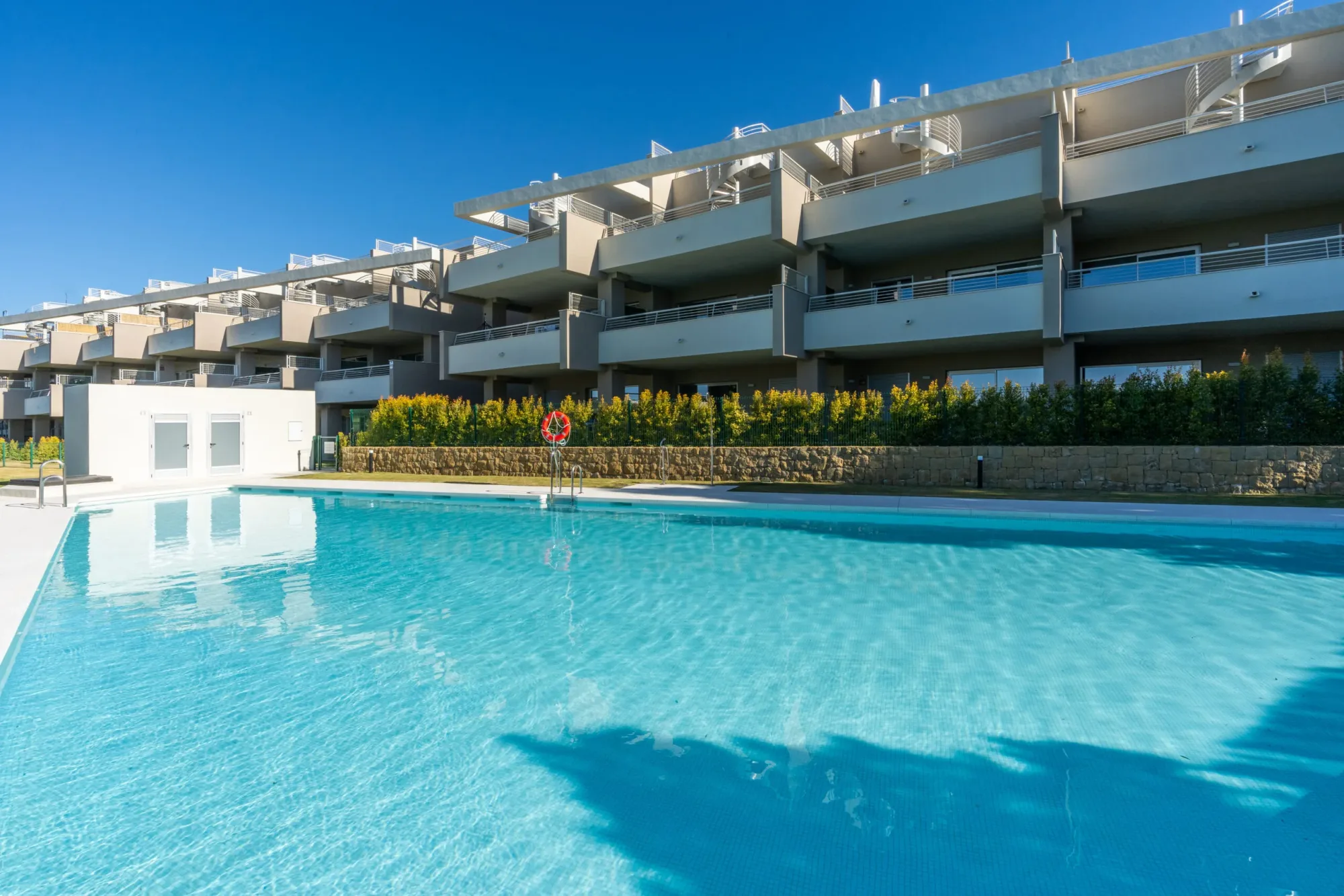Sunny Golf — Apartment in Estepona