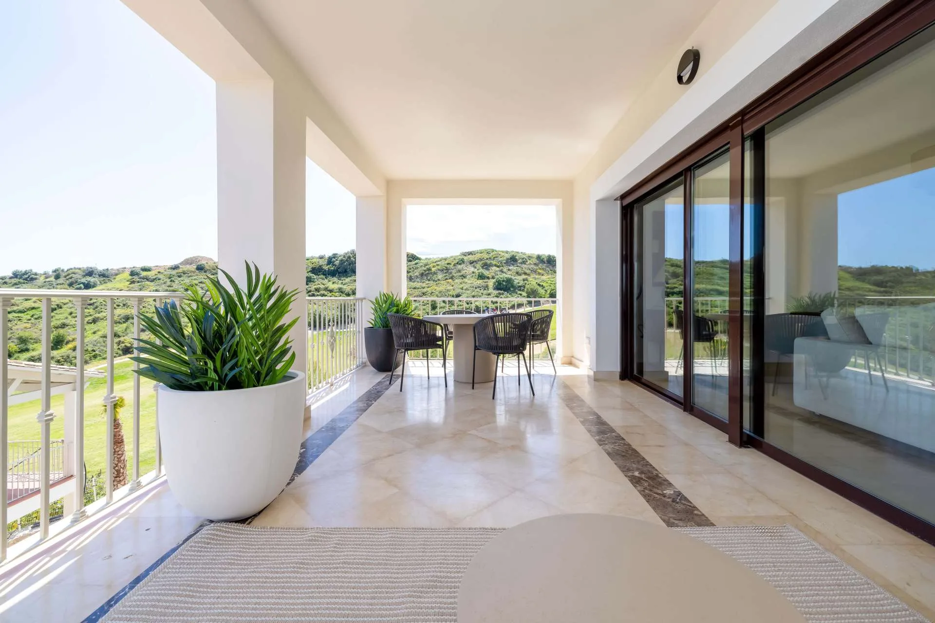 Altoasis — interior 9