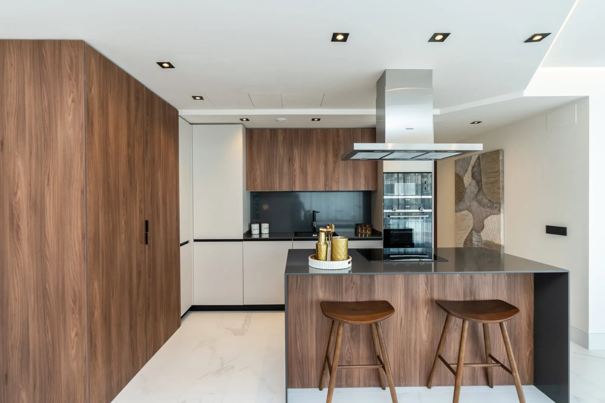 Mare — interior 9