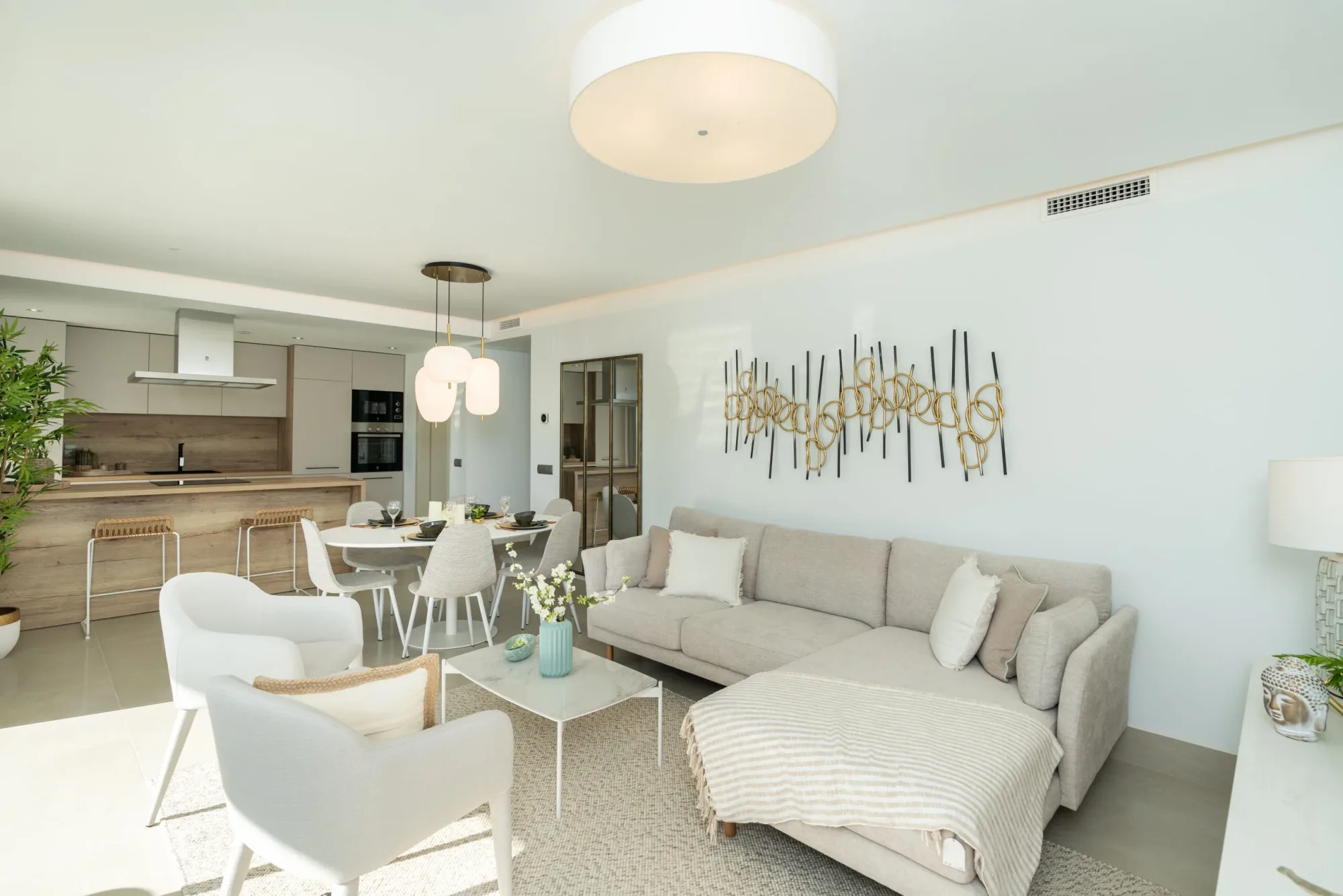 Solana Village — interior 12