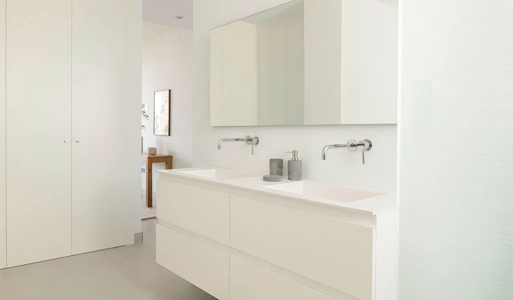 QUINTESSENCE — interior 10