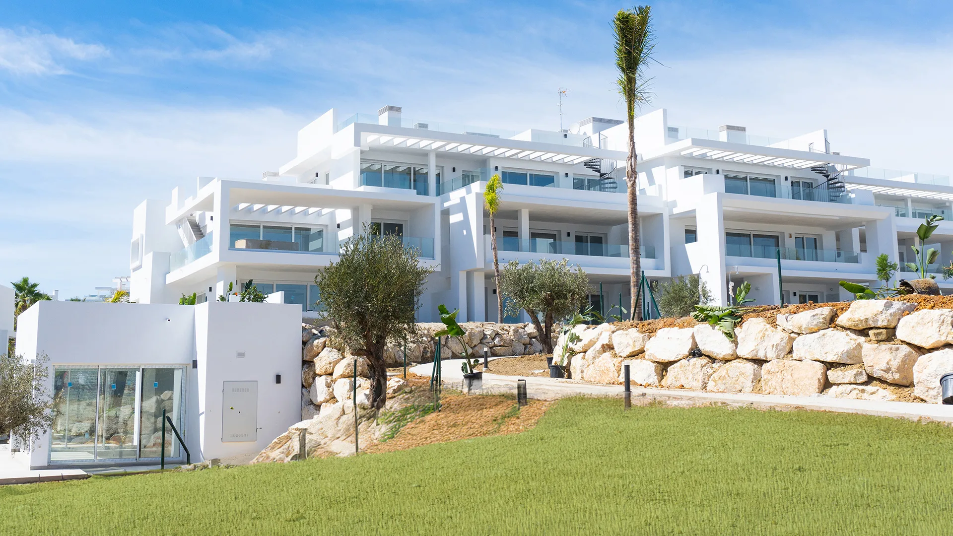 Alcazaba Lagoon — Apartment in Casares